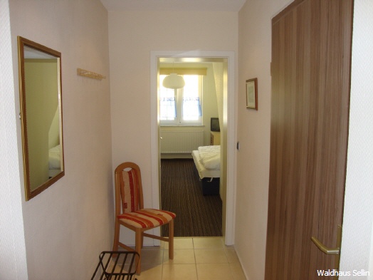Ferienwohnung Sellin im Waldhaus Sellin – Ansicht 2